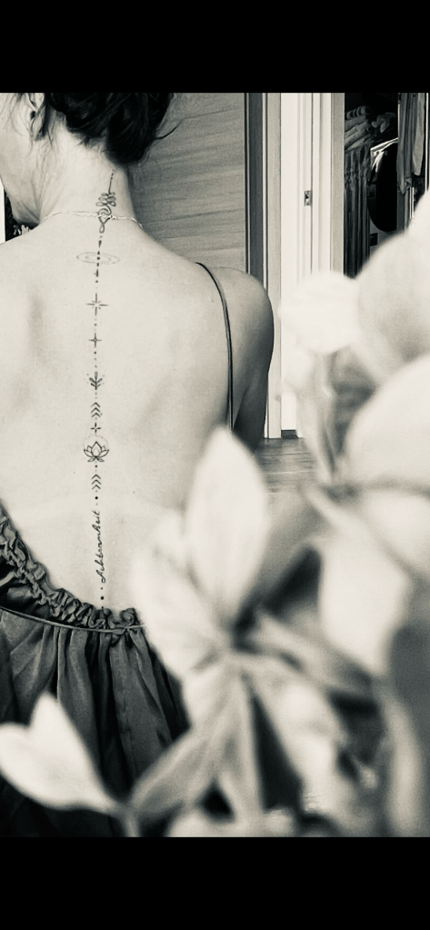 Tattoo Rücken, Frau, Tattowiererin, Allgäu, Kempten